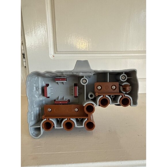 Fisher Price Geotrax Train Port Side Boat Dock Fishing Pier 2004 Mattel G5545 - Picture 8 of 8